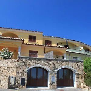 Seaview Apt Budoni , Solita Italia